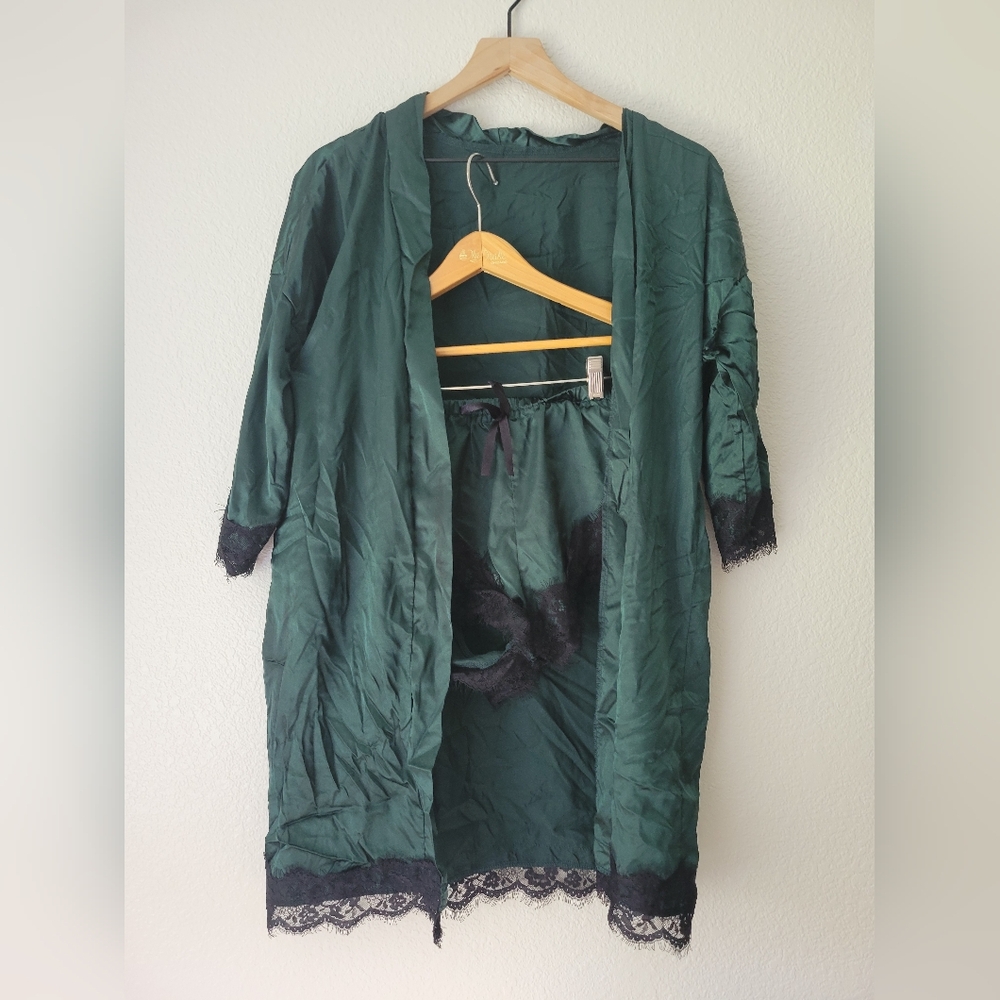 emerald green robe and shorts set